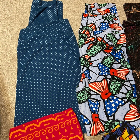 Lula Roe leggings - Picture 8 of 8